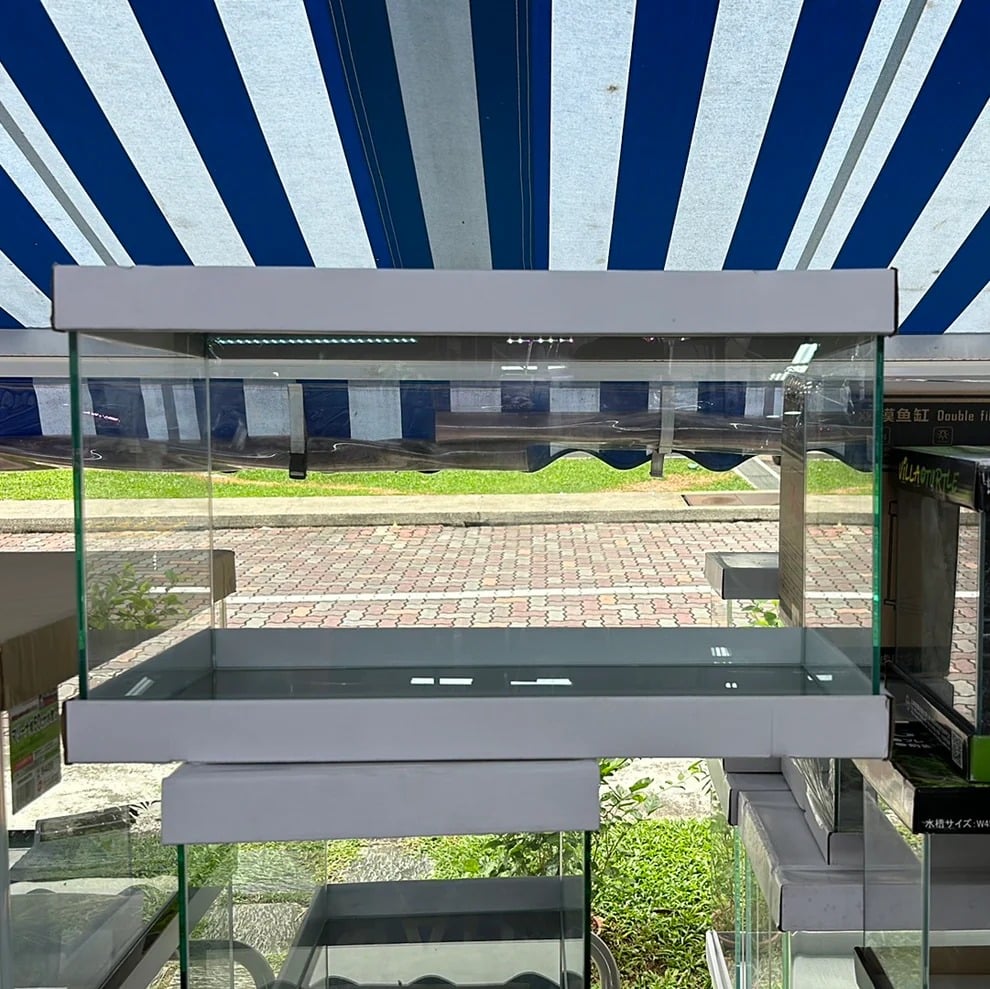 Ocean Free AT145 Glass Tank w/ frame 54L 61x30x36cm